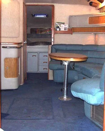 Slide: The Image of Sea Ray 420 Sundancer 1990 - 6
