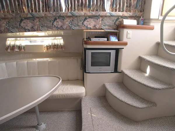 Slide: The Image of Mainship 37 Motor Yacht 1995 - 10