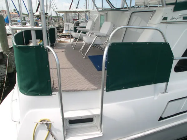 Slide: The Image of Mainship 37 Motor Yacht 1995 - 2