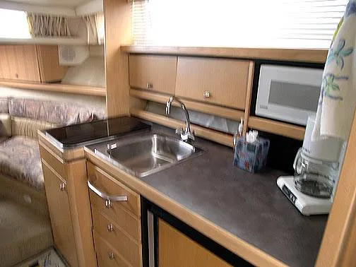 Slide: The Image of Bayliner 3255 Avanti 1998 - 3