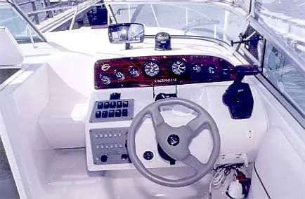 Slide: The Image of Crownline Boats 268 CR 1998 - 4