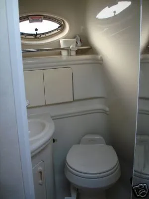 Slide: The Image of Sea Ray 280 Sundancer 2006 - 5
