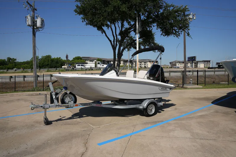 Slide: The Image of Boston Whaler 130 Super Sport 2026 - 1
