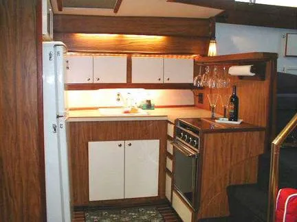 Slide: The Image of Viking 43 Double Cabin Motor Yacht 1980 - 2