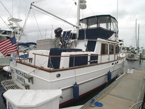 Slide: The Image of Marine Trader 38 Double Cabin Trawler 1985 - 0