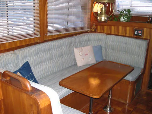 Slide: The Image of Albin 36 Trawler 1981 - 5