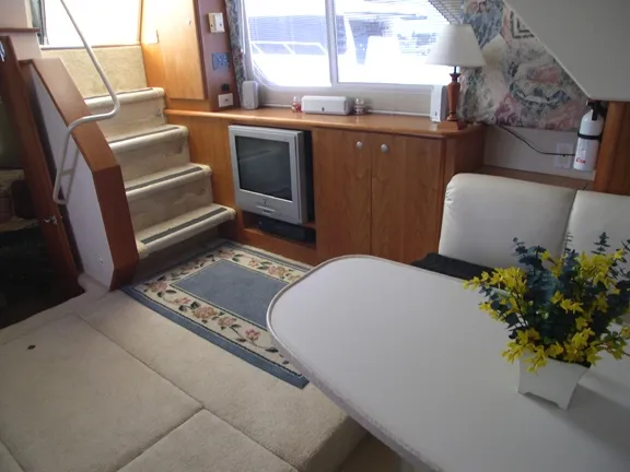 Slide: The Image of Silverton 352 Motor Yacht 1998 - 1