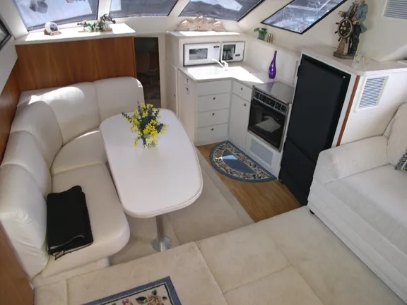 Slide: The Image of Silverton 352 Motor Yacht 1998 - 5