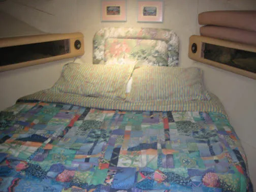Slide: The Image of Silverton Aft Cabin Motor Yacht 1990 - 1