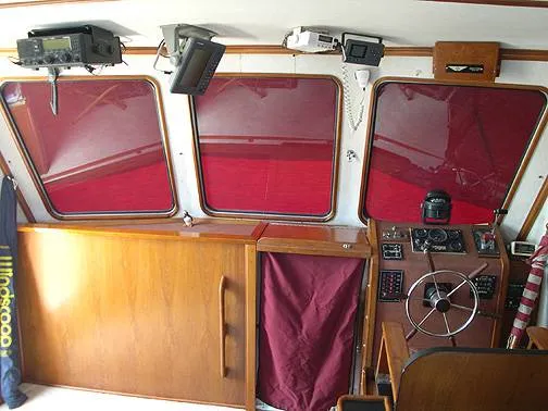 Slide: The Image of Nelson Trawler 1986 - 6