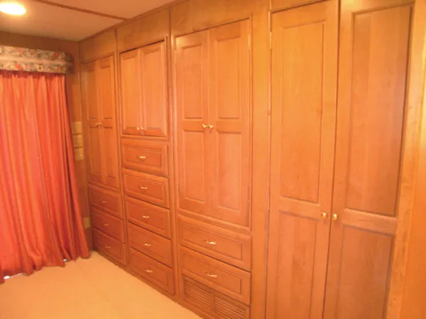 Slide: The Image of Stardust Cruisers Houseboat 2001 - 11