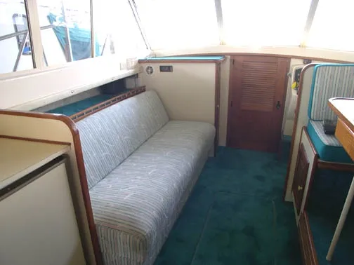 Slide: The Image of Silverton 31 Convertible Flybridge 1979 - 6
