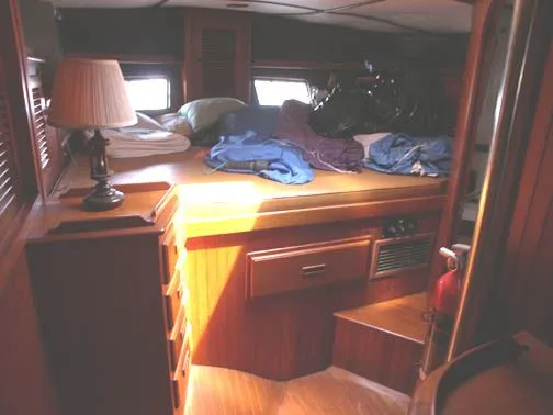 Slide: The Image of Blue Water Vagabond 47 1985 - 8