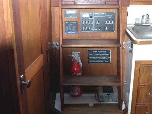 Slide: The Image of Com-Pac 27/2 sloop 1997 - 9