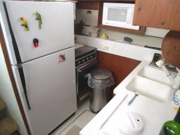 Slide: The Image of Trojan Double Cabin MY 1980 - 11