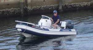 Slide: The Image of Nautica DLX Center Console 2006 - 4