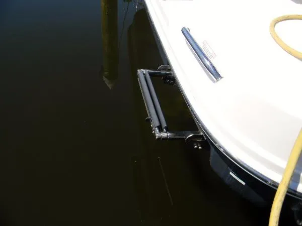 Slide: The Image of Sea Ray 310 Sundancer 2007 - 9