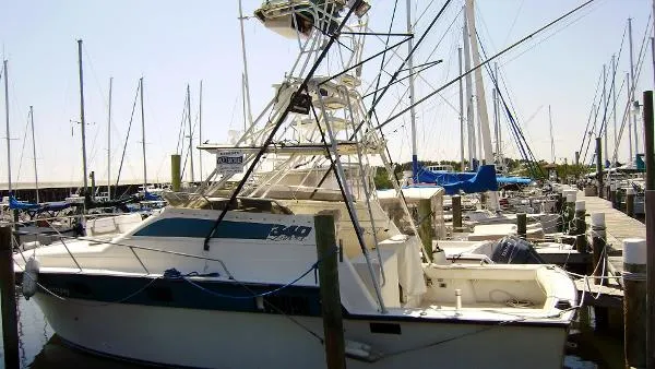 Slide: The Image of Luhrs 340 Sport Fisherman 1983 - 1