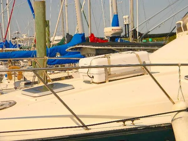Slide: The Image of Luhrs 340 Sport Fisherman 1983 - 3