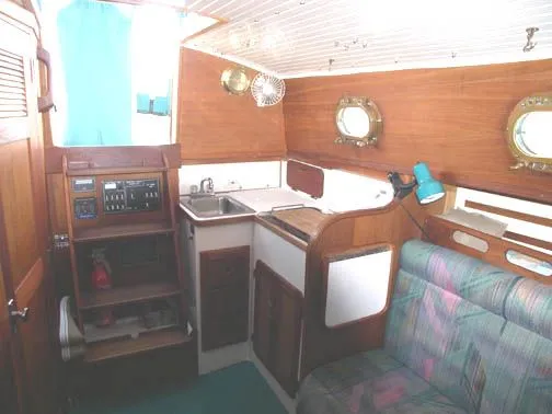 Slide: The Image of Compac 27/2 Sloop 1997 - 2