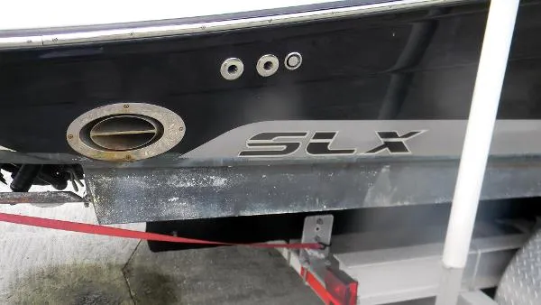 Slide: The Image of Sea Ray 270 SLX 2007 - 3