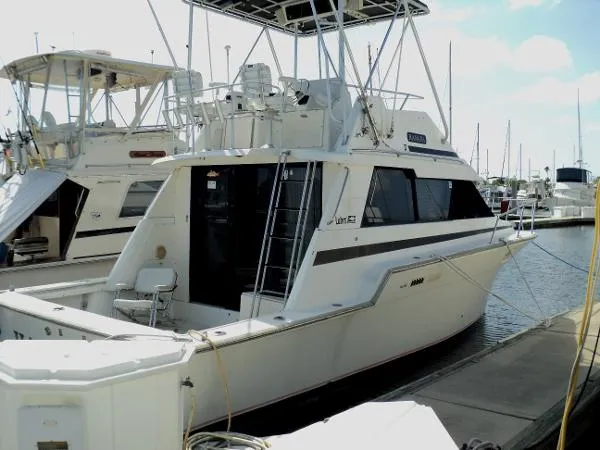 Slide: The Image of Luhrs 342 Convertible 1988 - 1