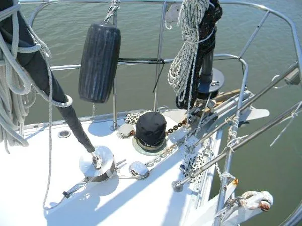 Slide: The Image of Morgan Out Island 415 Ketch 1980 - 2