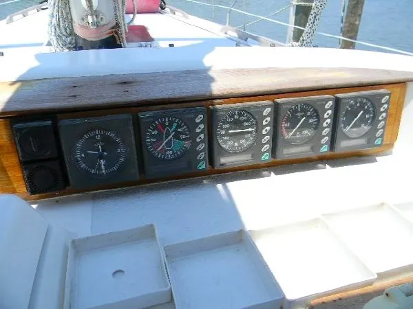 Slide: The Image of Morgan Out Island 415 Ketch 1980 - 5