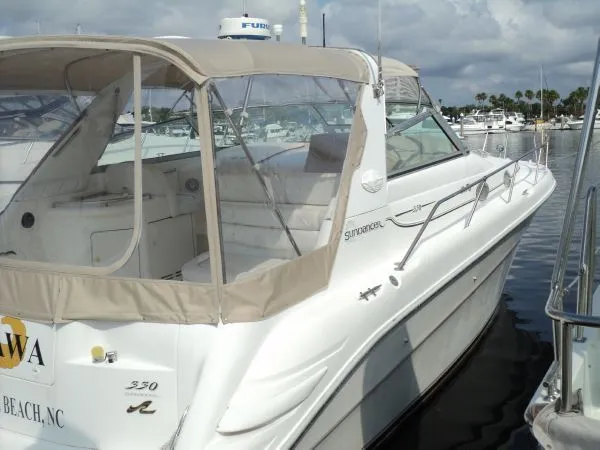 Slide: The Image of Sea Ray 330 Sundancer 1996 - 0