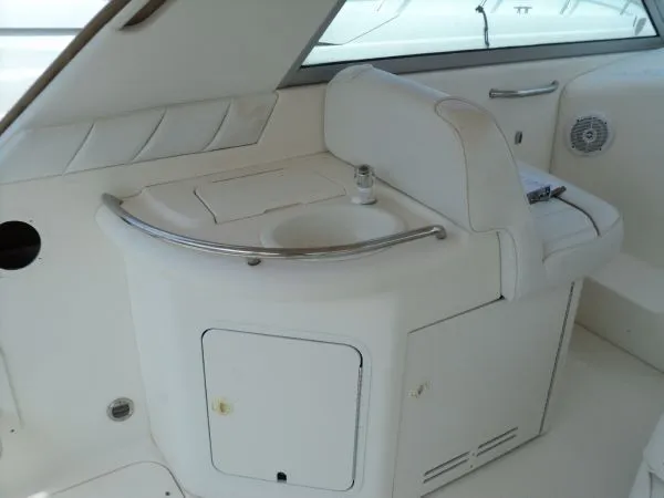 Slide: The Image of Sea Ray 330 Sundancer 1996 - 7