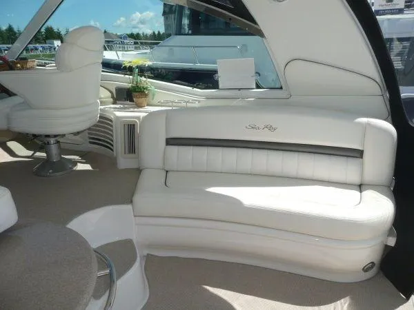 Slide: The Image of Sea Ray 500 / 52 Sundancer TNT LIFT 2003 - 9