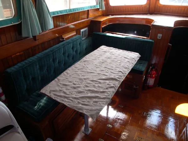 Slide: The Image of Island Trader 40 Motor Sailor 1984 - 1