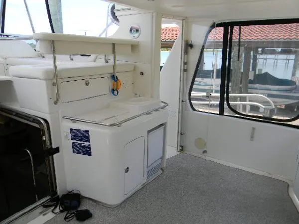 Slide: The Image of Sea Ray 420 Aft Cabin 2001 - 9