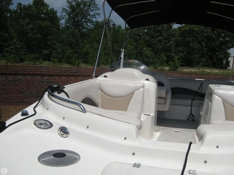 Slide: The Image of Hurricane GS 202 Fundeck 2007 - 11