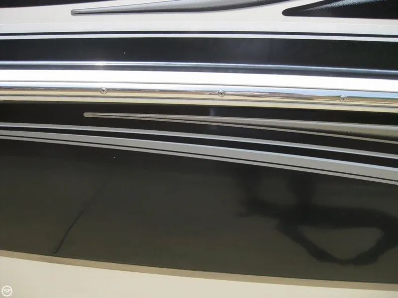Slide: The Image of Hurricane GS 202 Fundeck 2007 - 6