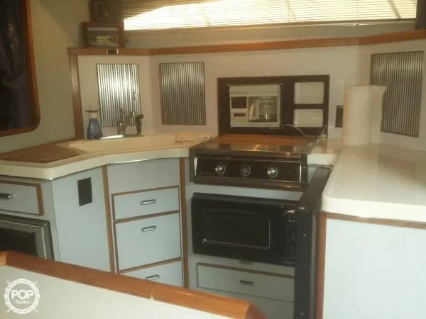 Slide: The Image of Sea Ray 340 Sundancer 1989 - 1