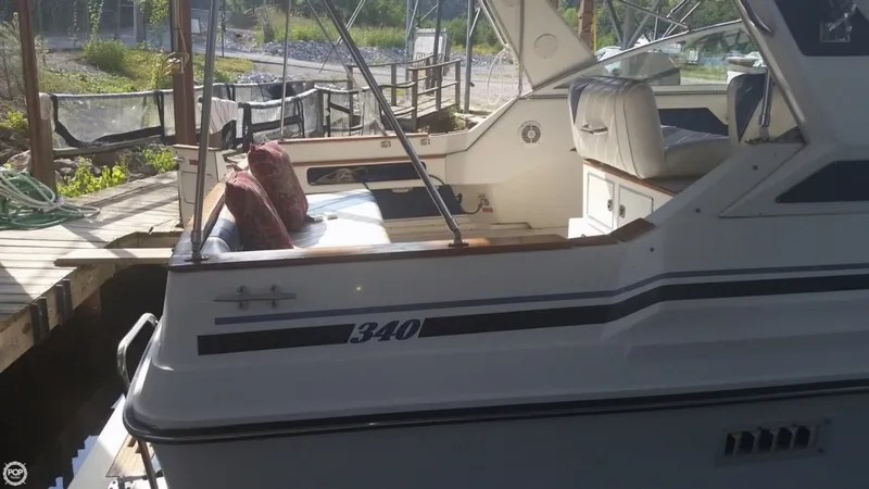 Slide: The Image of Sea Ray 340 Sundancer 1989 - 4