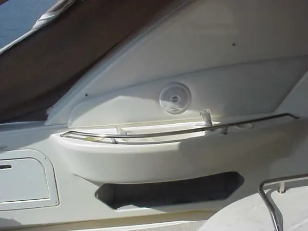 Slide: The Image of Sea Ray 450 Sundancer 1996 - 4