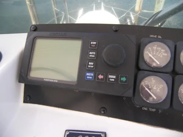 Slide: The Image of Hatteras 42 Cockpit Motor Yacht 1993 - 7