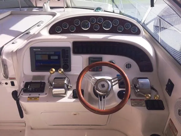 Slide: The Image of Sea Ray 290 Amberjack 2001 - 9