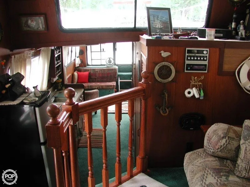 Slide: The Image of Boatel 47 Islander 1974 - 4