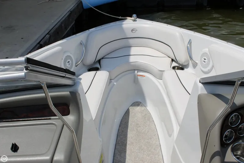 Slide: The Image of Crownline Boats 185 SS 2011 - 4