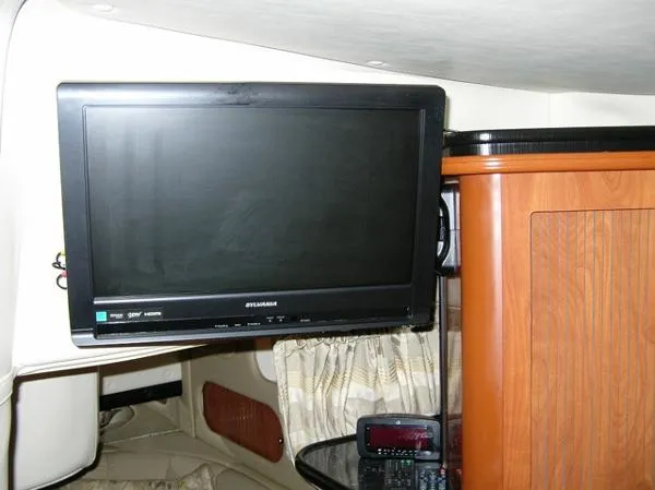 Slide: The Image of Rinker 312 Fiesta Vee 2003 - 4