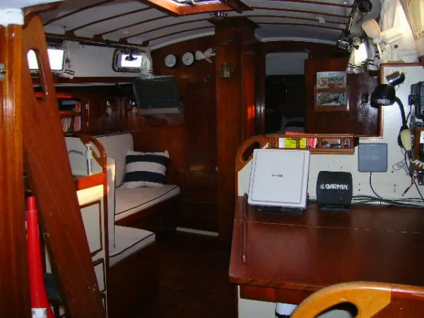 Slide: The Image of Whitby Ketch 1981 - 10