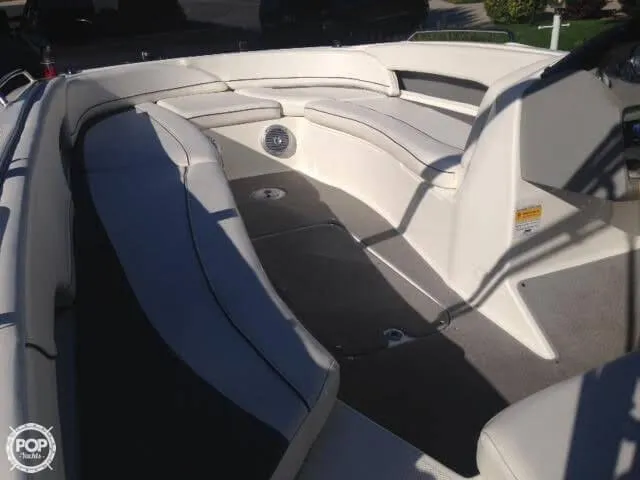 Slide: The Image of Bayliner F19 Flight Series 2010 - 7