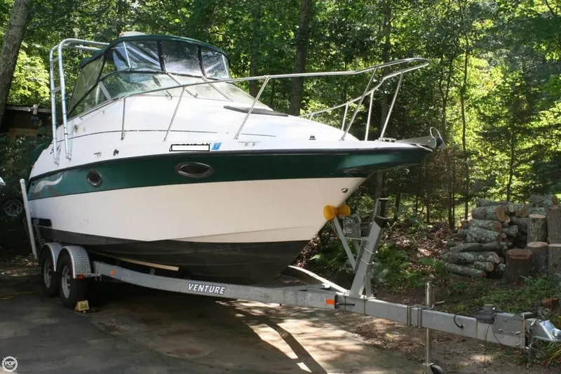 Slide: The Image of Seaswirl 250 Aft 2000 - 3