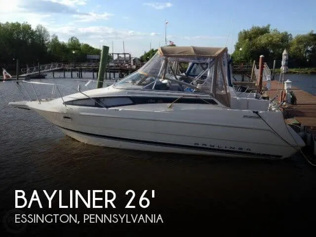 Slide: The Image of Bayliner 2655 Cierra Sunbridge 1996 - 0