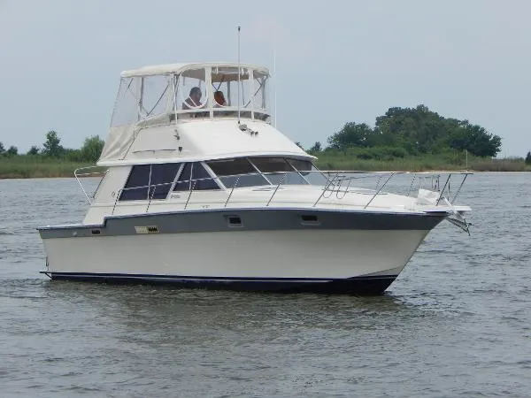 Slide: The Image of Silverton Convertible / Sportfisherman 1988 - 0