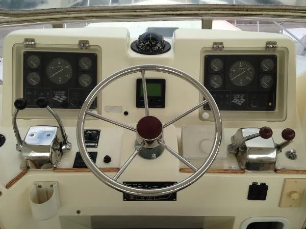 Slide: The Image of Mikelson 43 Sportfisher 1998 - 10