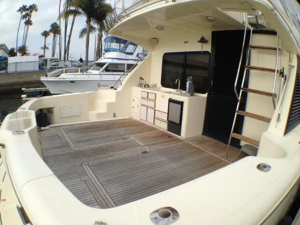 Slide: The Image of Mikelson 43 Sportfisher 1998 - 5